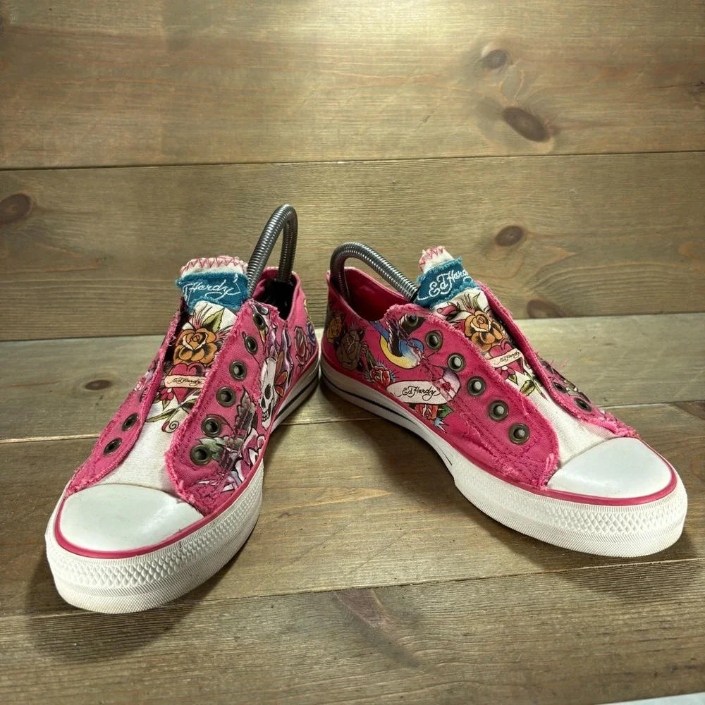 Ed Hardy Womens size 7 shoes Pink Canvas Skull Rose Tattoo sneakers